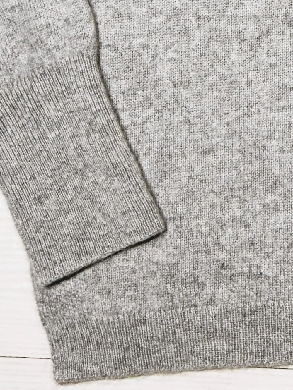 J.Crew Gray 100% Cashmere Slim-Fit Crewneck Sweater Women's Small K1313 FA2
